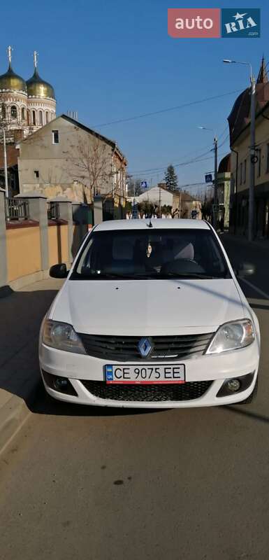 Седан Renault Logan 2012 в Чернівцях