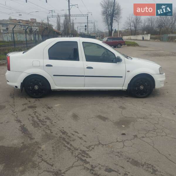 Седан Renault Logan 2010 в Жмеринці