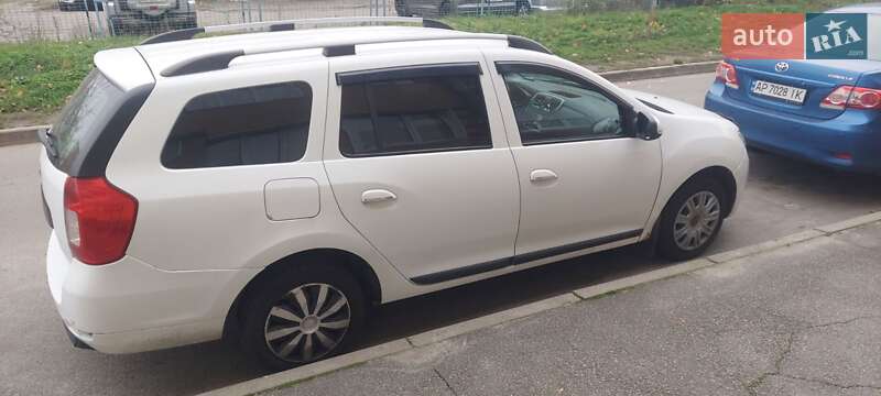 Универсал Renault Logan 2015 в Киеве фото 4 Универсал Renault Logan 2015 в Киеве