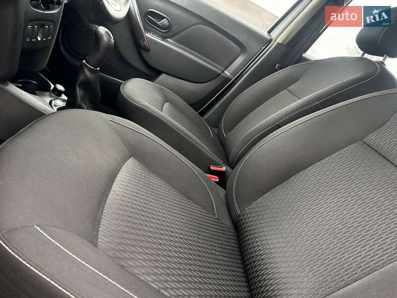 Седан Renault Logan 2020 в Ахтырке фото 25 Седан Renault Logan 2020 в Ахтырке