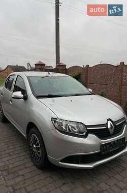 Седан Renault Logan 2016 в Любешове