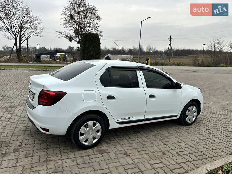 Седан Renault Logan 2017 в Львове