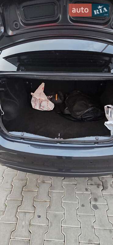 Седан Renault Logan 2020 в Одессе