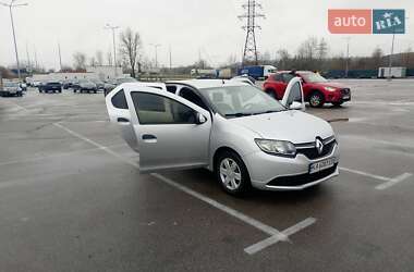 Седан Renault Logan 2016 в Киеве