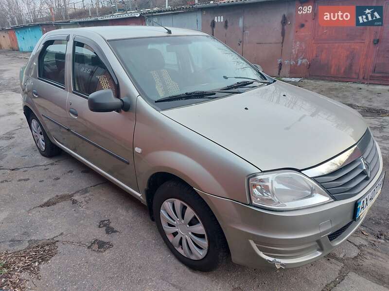 Седан Renault Logan 2009 в Харькове
