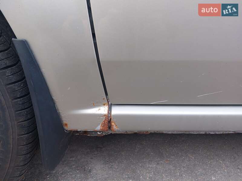 Седан Renault Logan 2009 в Харькове