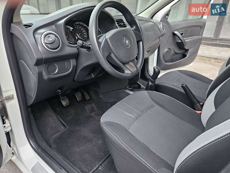 Універсал Renault Logan 2015 в Вінниці фото 59 Універсал Renault Logan 2015 в Вінниці