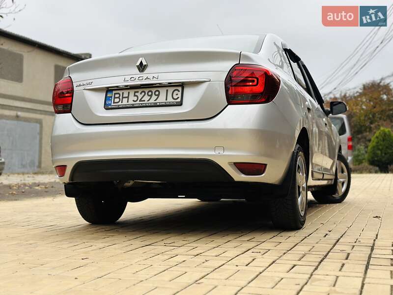 Седан Renault Logan 2018 в Одессе