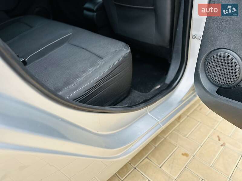 Седан Renault Logan 2018 в Одессе