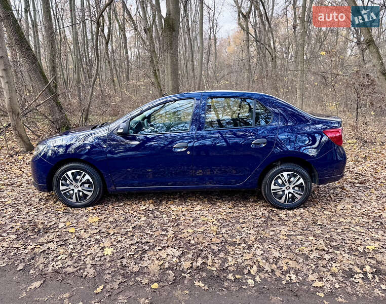 Седан Renault Logan 2014 в Харькове