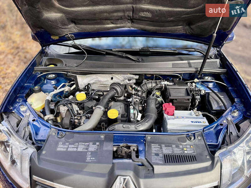 Седан Renault Logan 2014 в Харькове