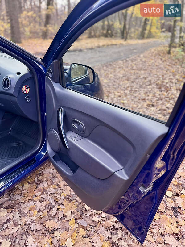 Седан Renault Logan 2014 в Харькове