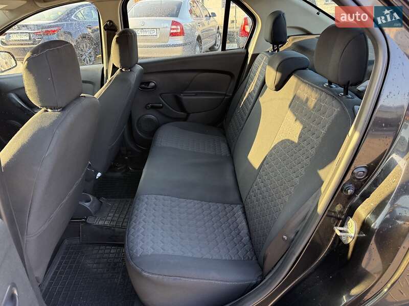 Седан Renault Logan 2014 в Львове фото 11 Седан Renault Logan 2014 в Львове