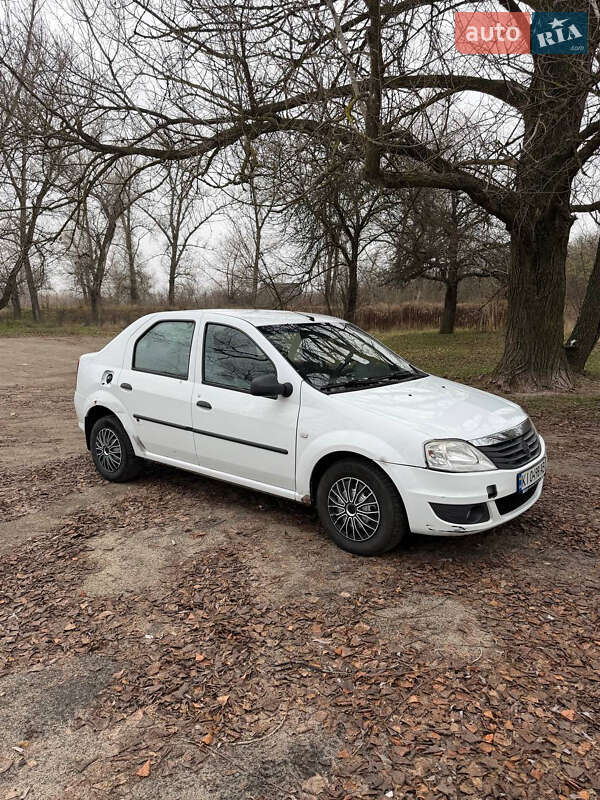 Седан Renault Logan 2012 в Киеве фото 4 Седан Renault Logan 2012 в Киеве