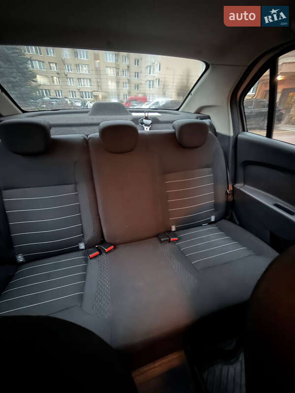 Седан Renault Logan 2020 в Софиевской Борщаговке фото 16 Седан Renault Logan 2020 в Софиевской Борщаговке