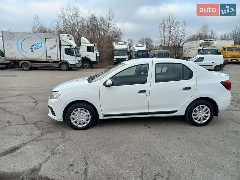 Седан Renault Logan 2017 в Днепре