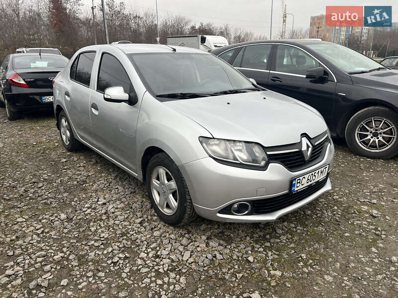 Renault Logan 2013