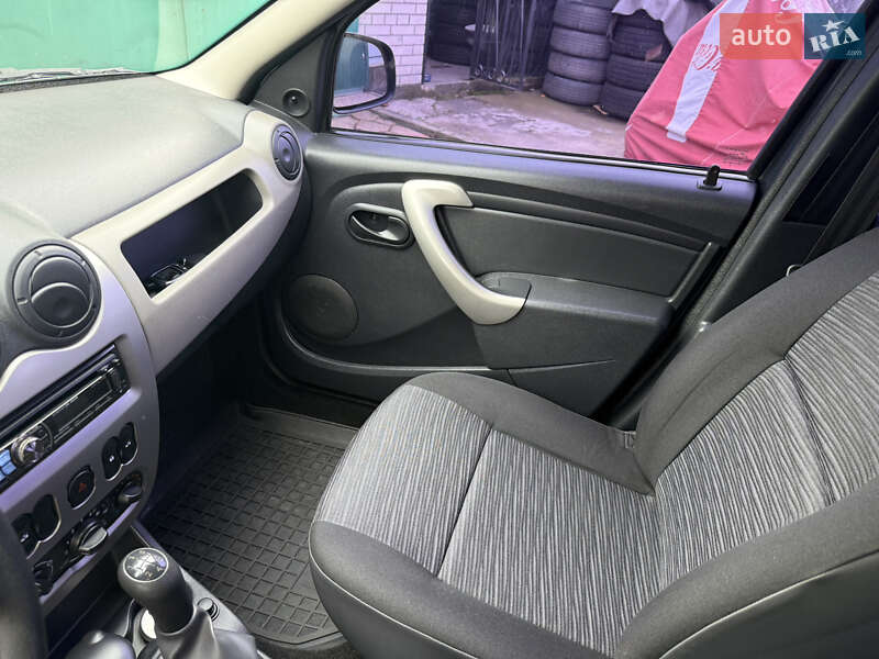 Седан Renault Logan 2012 в Виннице фото 46 Седан Renault Logan 2012 в Виннице