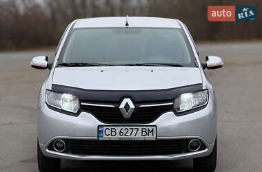 Седан Renault Logan 2013 в Мене