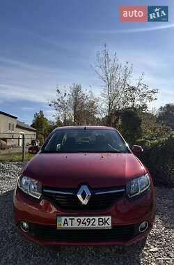 Седан Renault Logan 2013 в Надворной