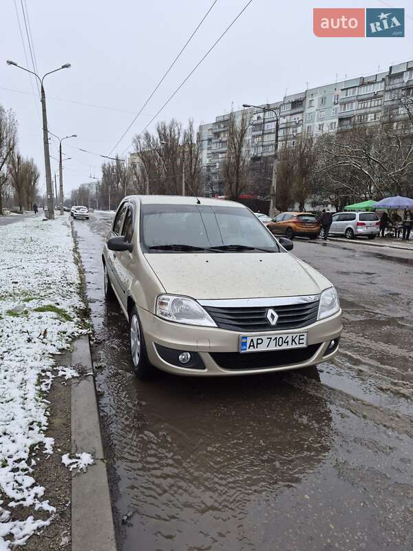 Renault Logan 2012 Renault Logan 2012