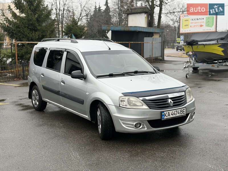Renault Logan 2010