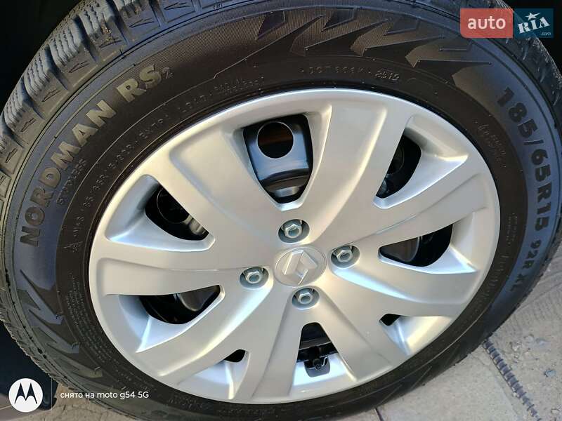 Седан Renault Logan 2020 в Івано-Франківську