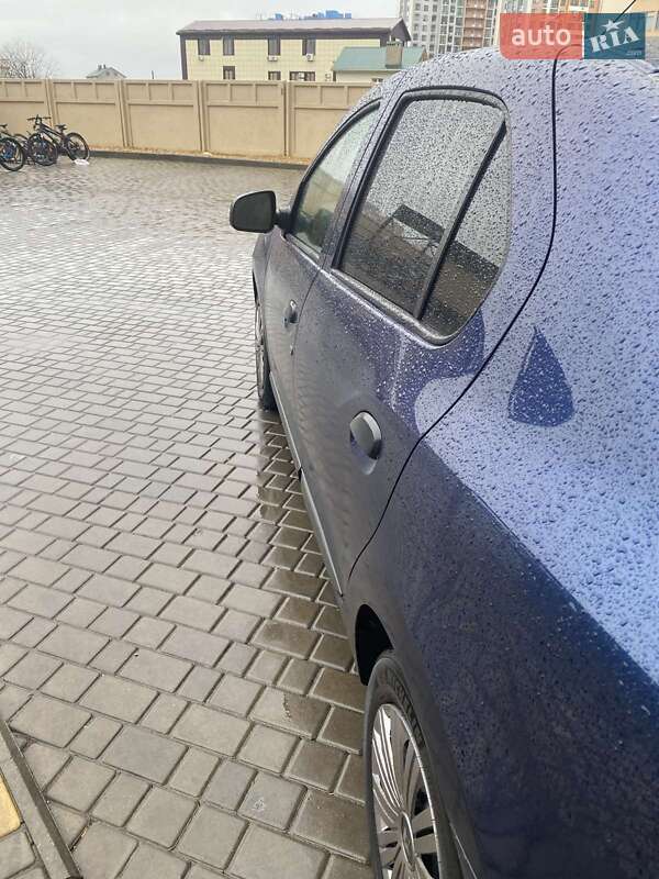 Седан Renault Logan 2017 в Одесі фото 8 Седан Renault Logan 2017 в Одесі