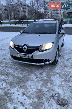 Седан Renault Logan 2013 в Харкові
