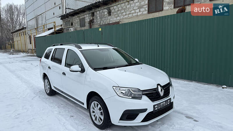 Универсал Renault Logan 2017 в Желтых Водах