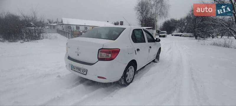 Седан Renault Logan 2013 в Прилуках