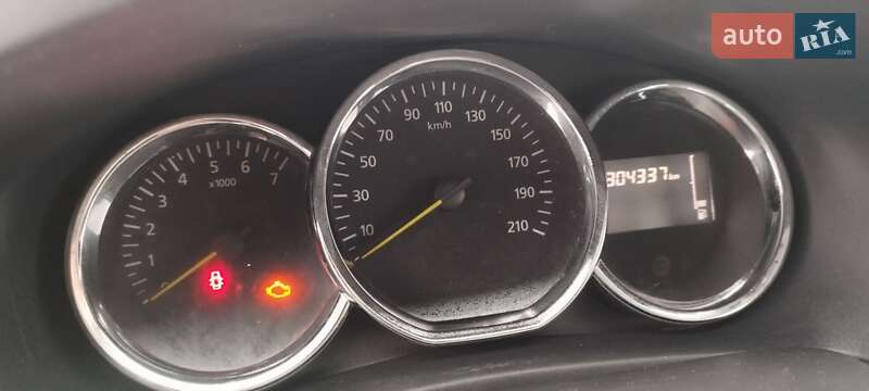 Седан Renault Logan 2013 в Прилуках