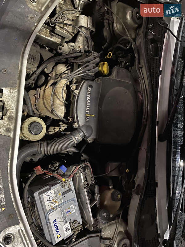 Универсал Renault Logan 2009 в Днепре