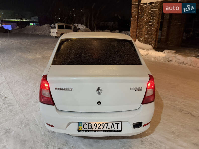 Седан Renault Logan 2011 в Чернигове