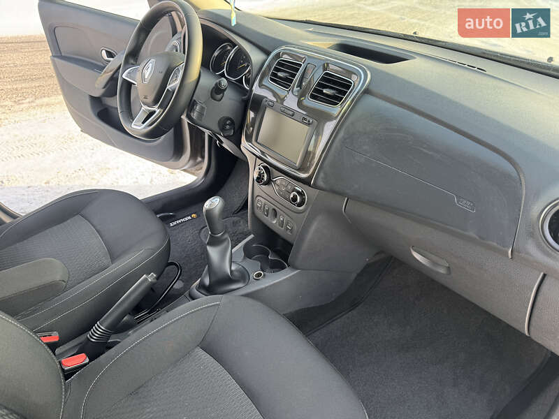 Универсал Renault Logan 2019 в Киеве