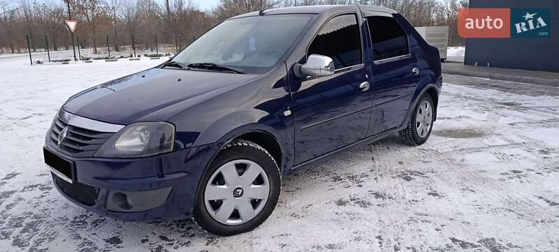 Седан Renault Logan 2011 в Желтых Водах