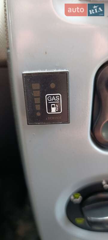 Седан Renault Logan 2011 в Желтых Водах