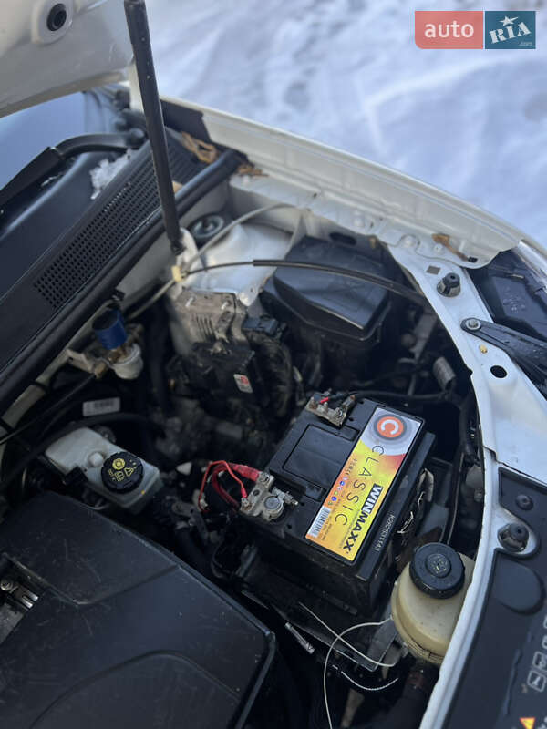 Седан Renault Logan 2016 в Дрогобыче фото 44 Седан Renault Logan 2016 в Дрогобыче