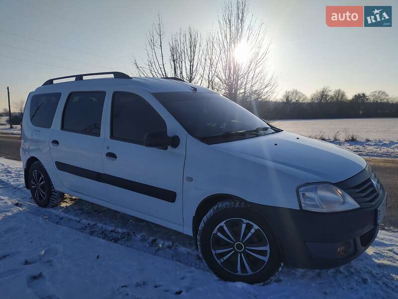 Универсал Renault Logan 2012 в Диканьке