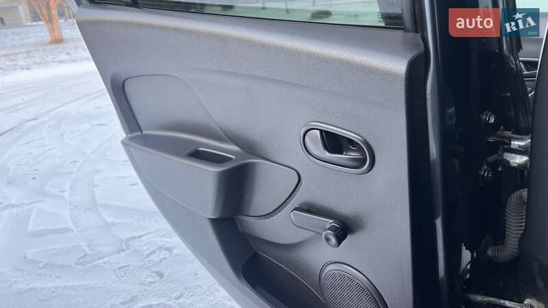 Универсал Renault Logan 2020 в Александрие фото 28 Универсал Renault Logan 2020 в Александрие