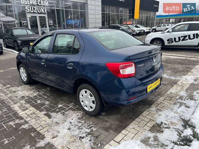 Седан Renault Logan 2015 в Кременчуге