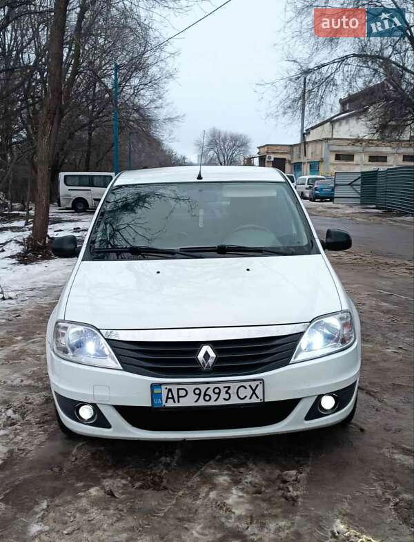 Седан Renault Logan 2011 в Запорожье