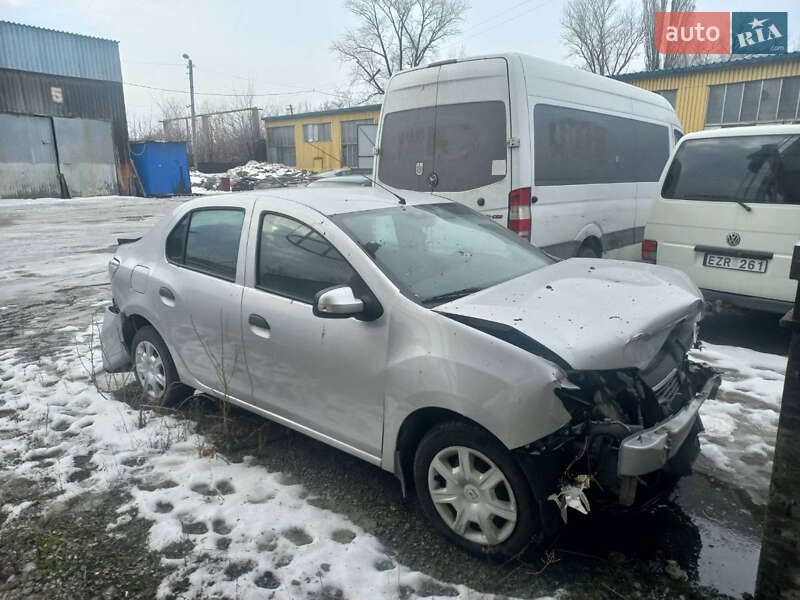 2013 Renault Logan, VIN VF14SRAP448760343:plate — photo 1 (autoria)