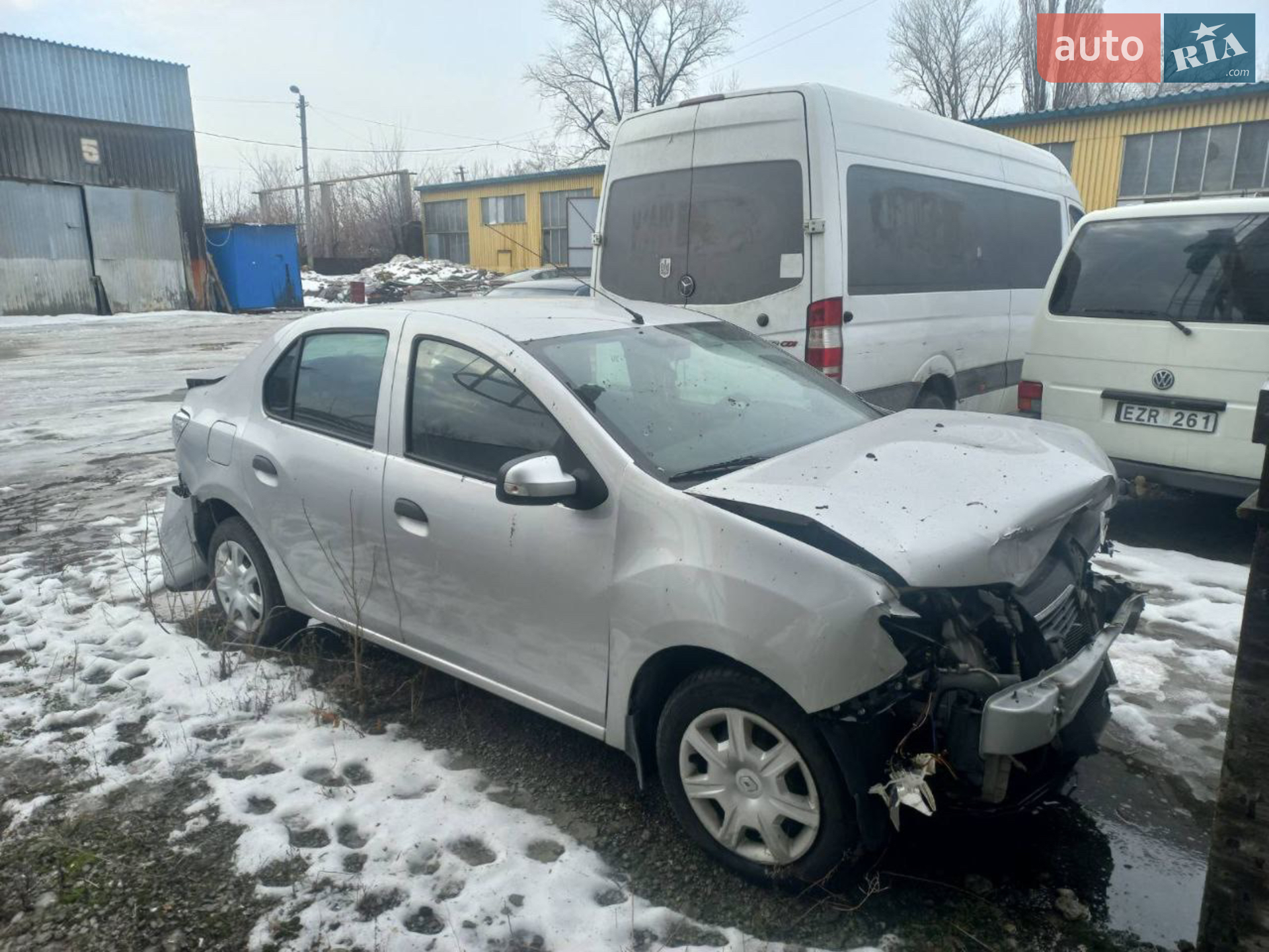 Renault Logan 2013