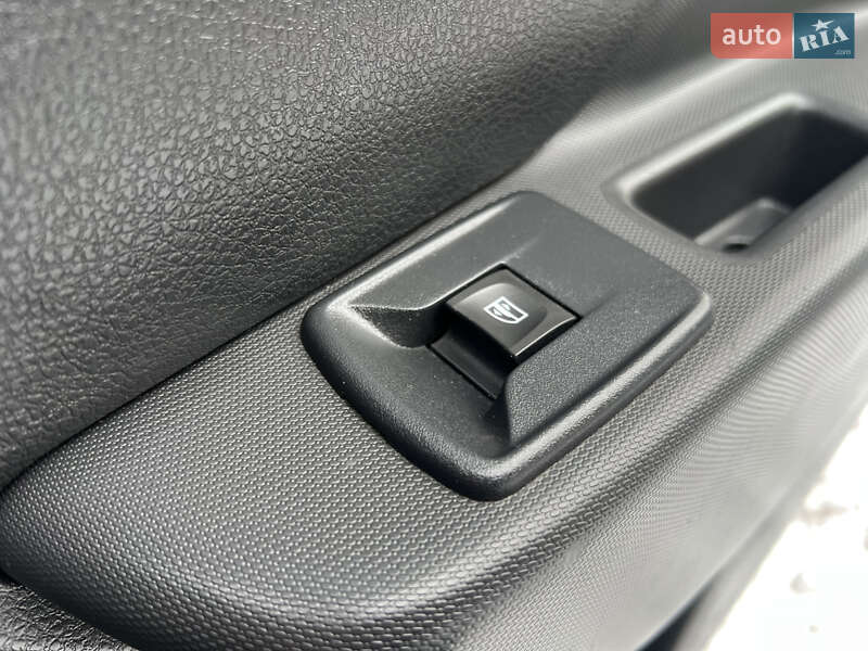 Універсал Renault Logan 2018 в Жовтих Водах