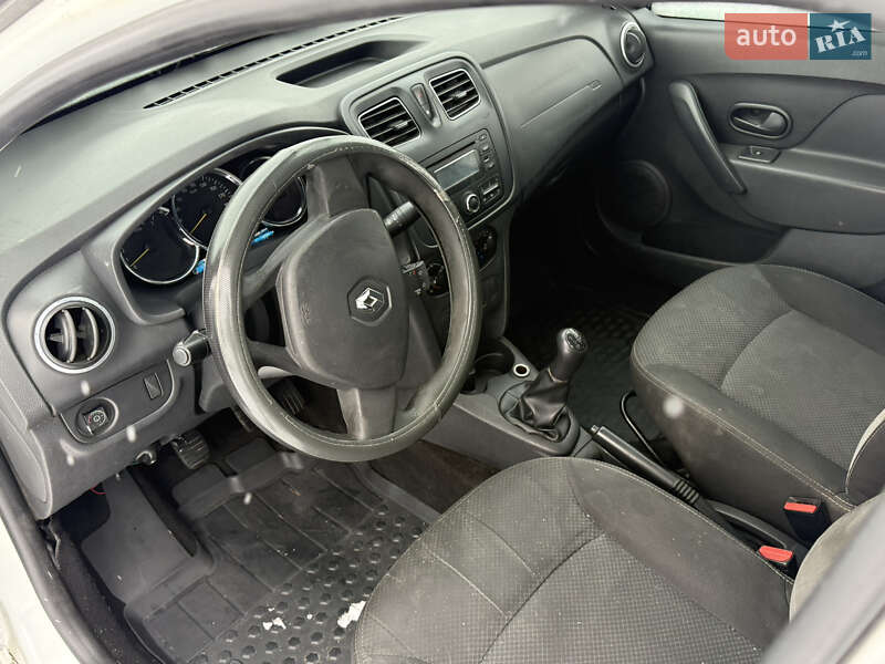 Седан Renault Logan 2016 в Києві