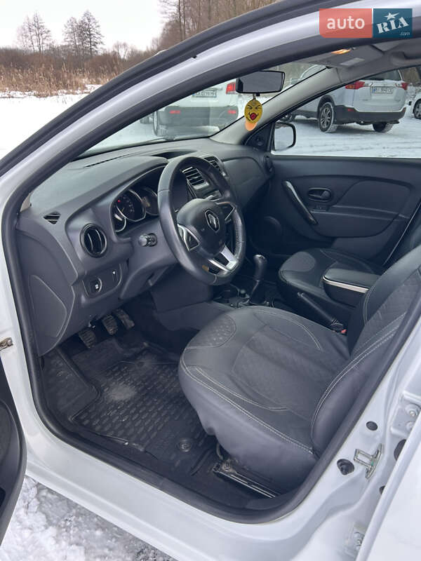 Седан Renault Logan 2017 в Пирятине