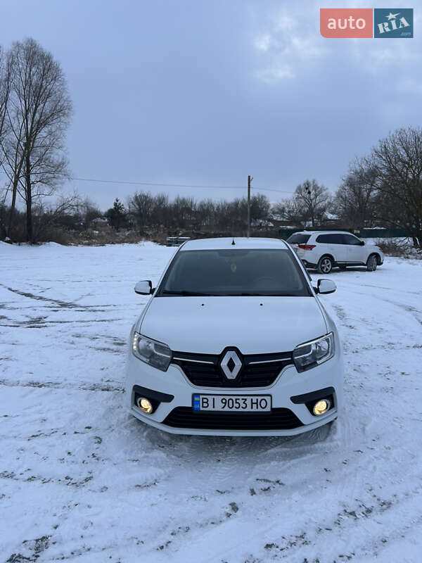 Седан Renault Logan 2017 в Пирятине