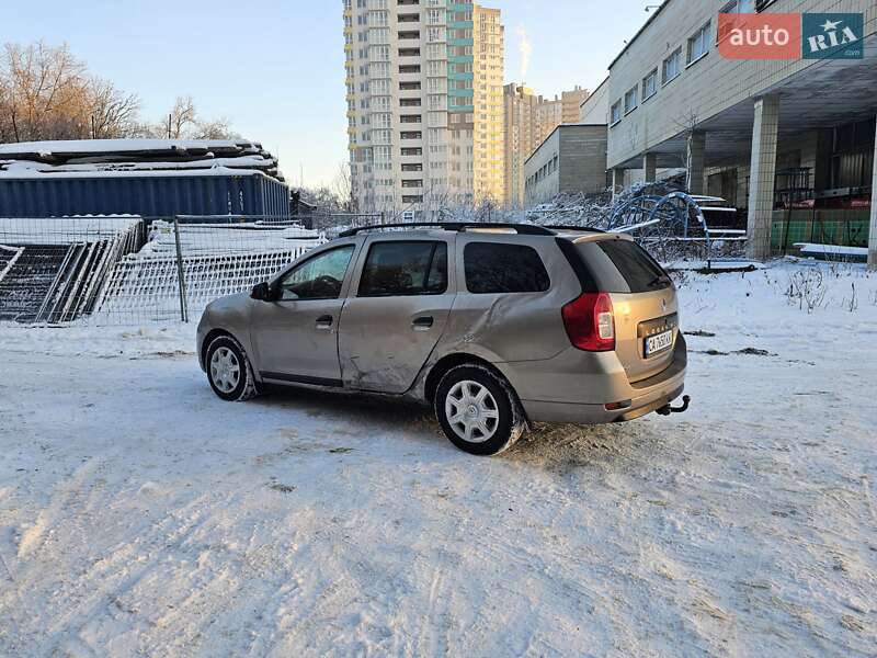 Универсал Renault Logan 2014 в Киеве