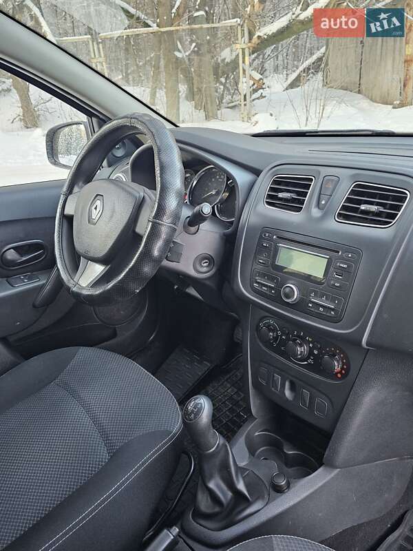 Универсал Renault Logan 2014 в Киеве